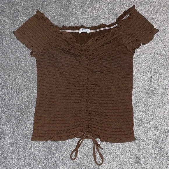 Ardene Ruched Ribbed Brown Tee - Picture 1 of 6
